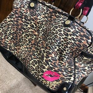 Betsey Johnson Large Duffle Overnight Bag